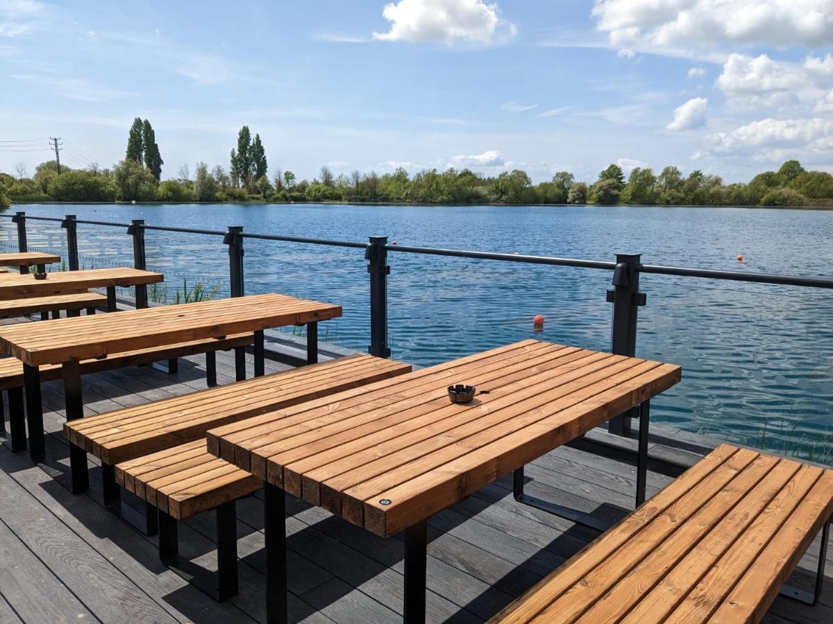 Chichester Lakeside Self-Catering Holiday Home 외부 사진